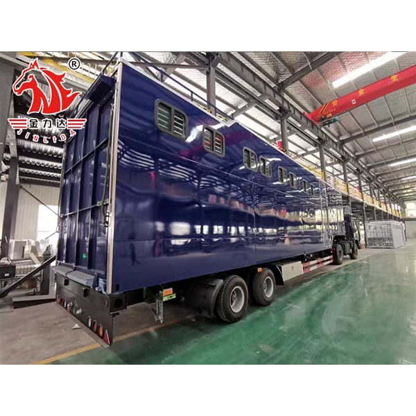 广西货箱式运马车